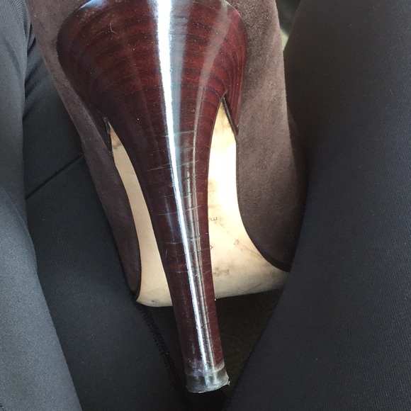 Escada brown suede pumps - Picture 7 of 8